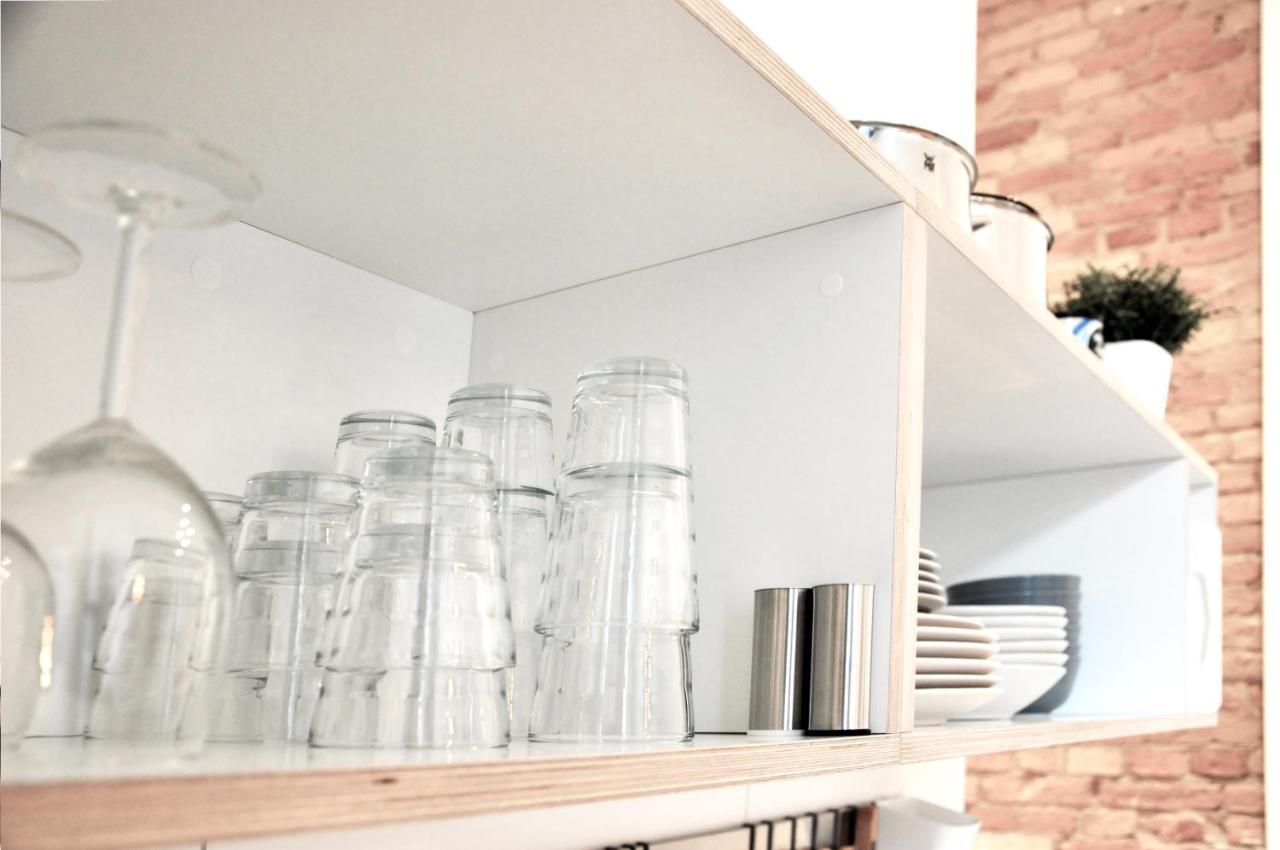 Stylish New Cube Loft Ii By Berlin-wall-apartments * Berlim